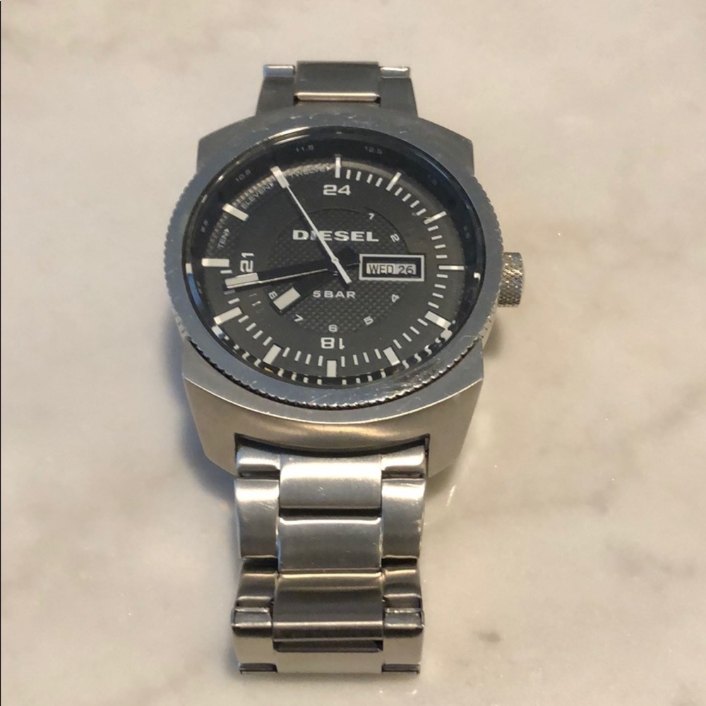 Modern Silver Diesel Watch 1473